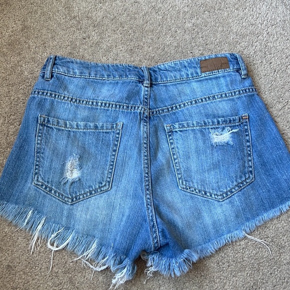 Garage Festival Jean Short - Picture 12 of 12